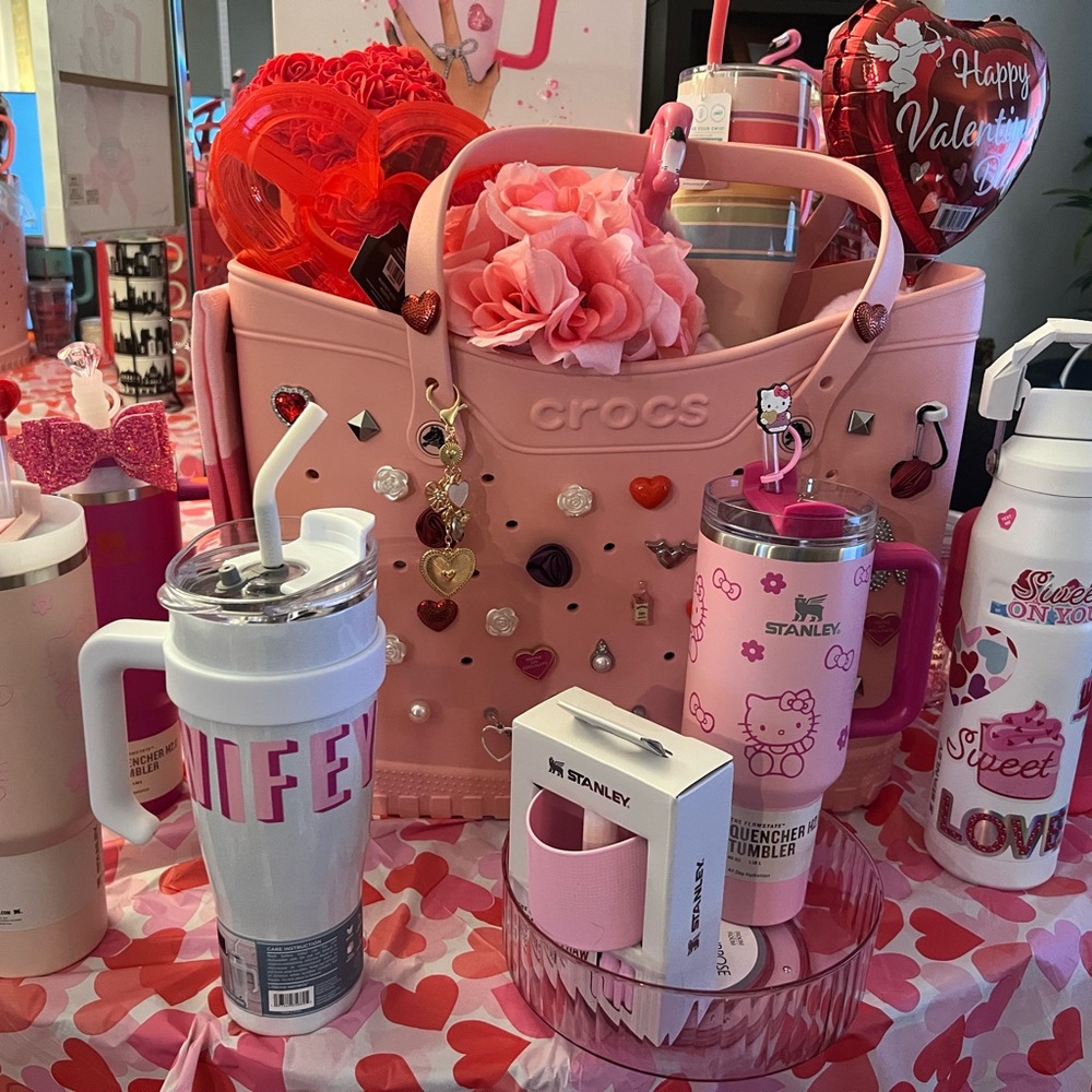 CROCS Pink Tote with Heart Charms